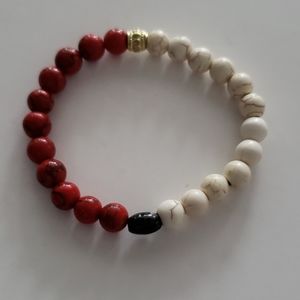 NWOT Handcrafted "Red/White"  Bracelet UNISEX